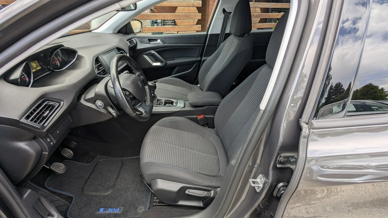 Peugeot 308 SW - Zdjęcie 15