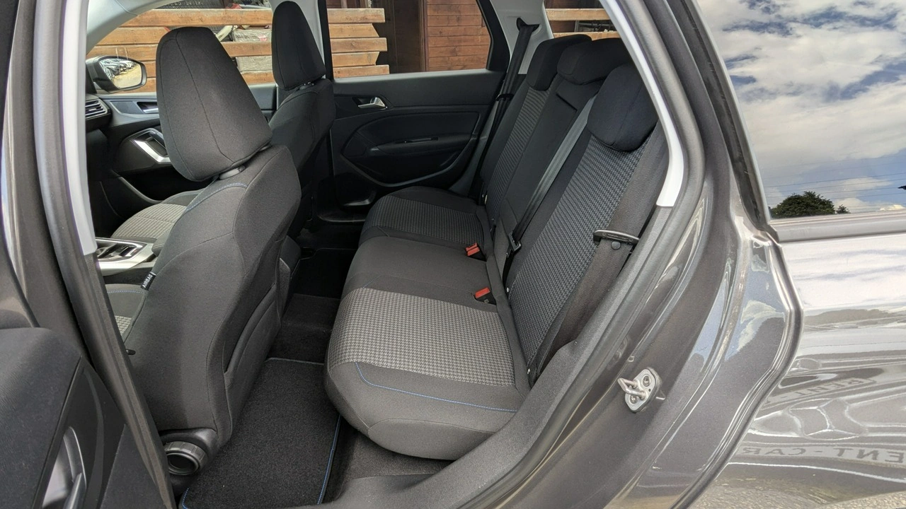 Peugeot 308 SW - Zdjęcie 17