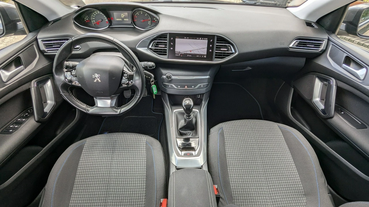 Peugeot 308 SW - Zdjęcie 22