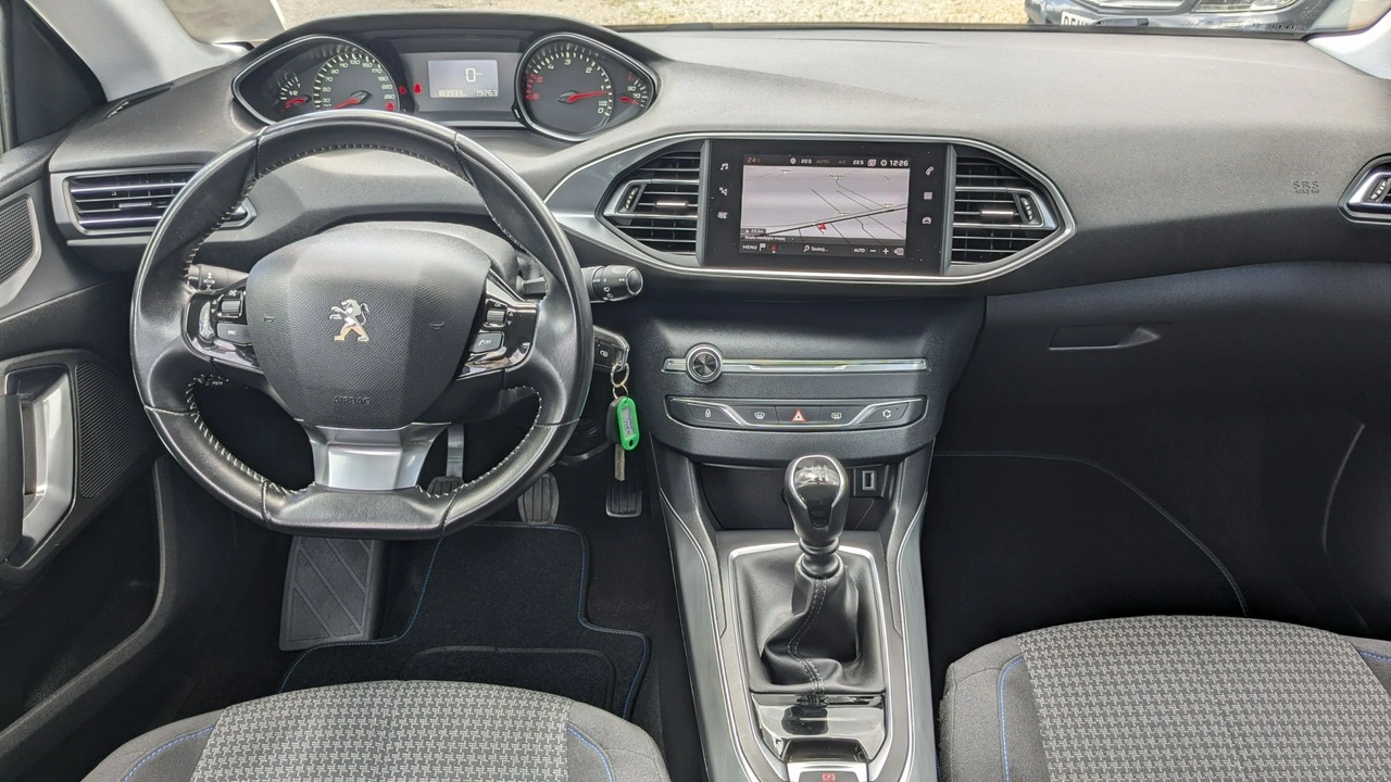 Peugeot 308 SW - Zdjęcie 26