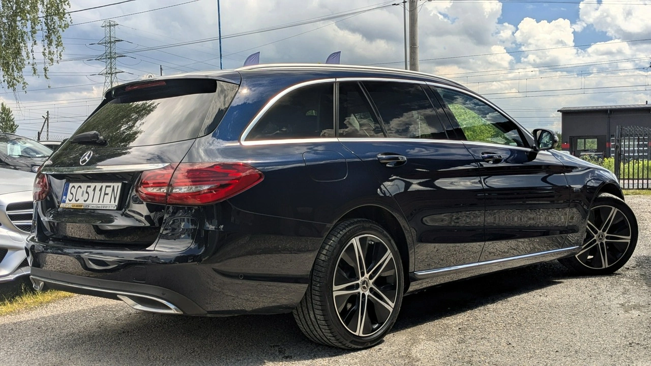 Mercedes C 300 - Zdjęcie 12