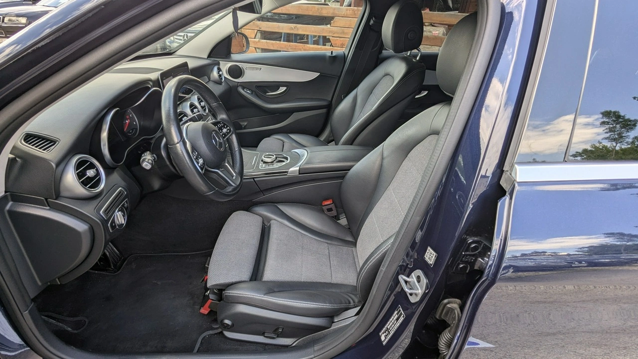 Mercedes C 300 - Zdjęcie 15