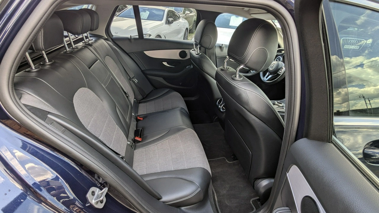 Mercedes C 300 - Zdjęcie 18
