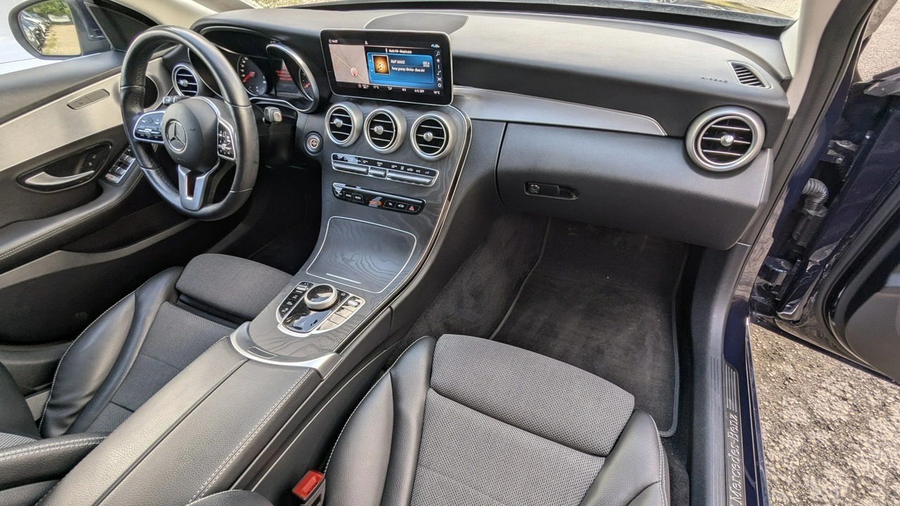Mercedes C 300 - Zdjęcie 20