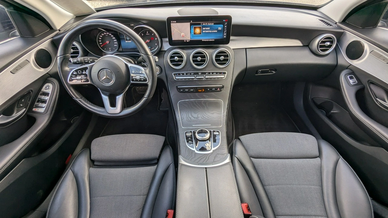 Mercedes C 300 - Zdjęcie 21