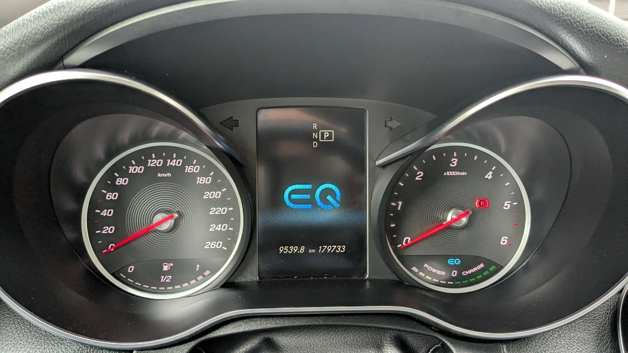 Mercedes C 300 - Zdjęcie 22