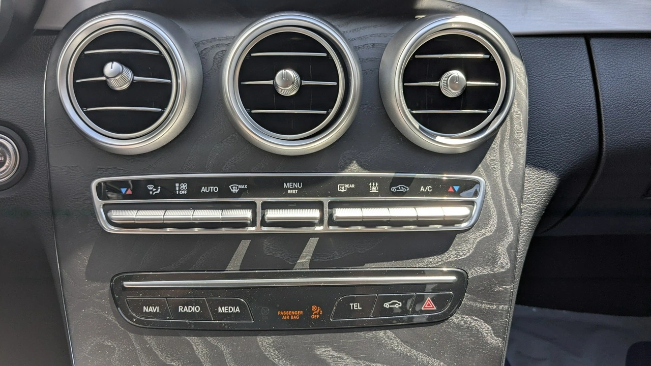 Mercedes C 300 - Zdjęcie 26