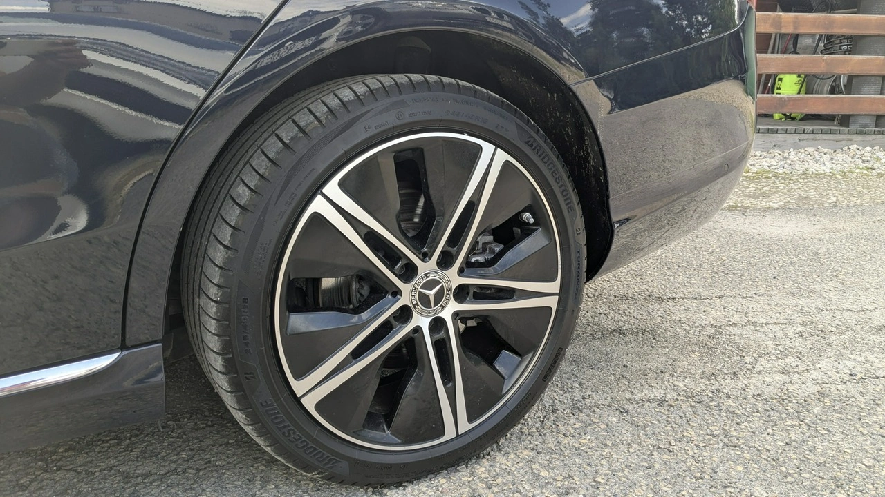 Mercedes C 300 - Zdjęcie 37
