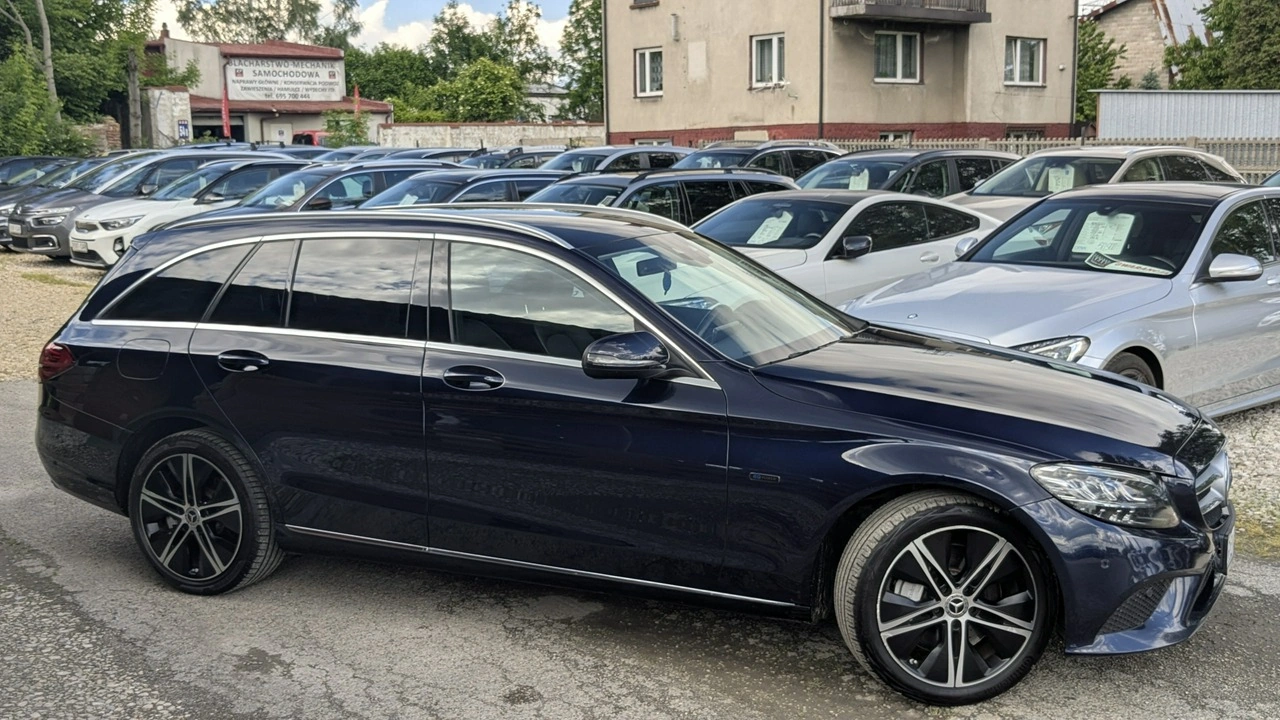 Mercedes C 300 - Zdjęcie 7