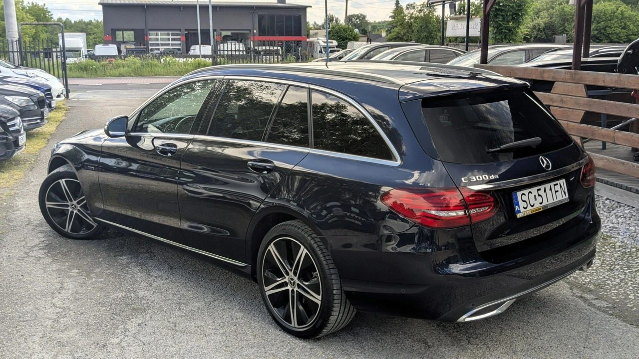 Mercedes C 300 - Zdjęcie 8