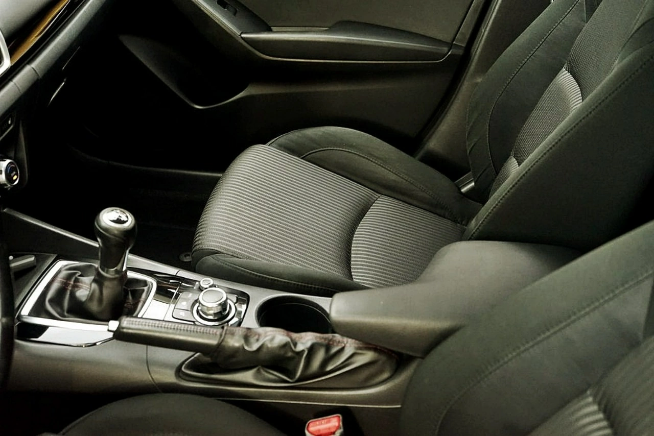 Mazda 3 - Zdjęcie 13