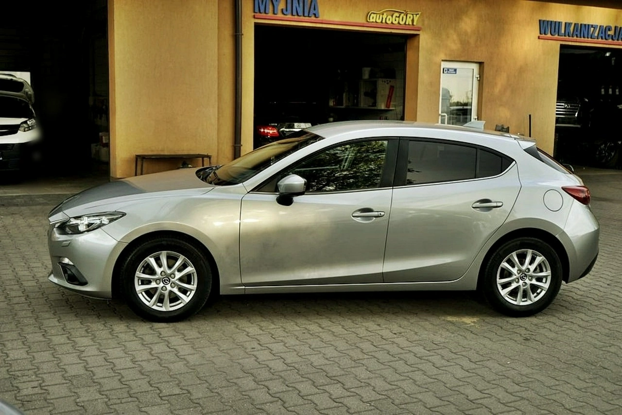 Mazda 3 - Zdjęcie 2