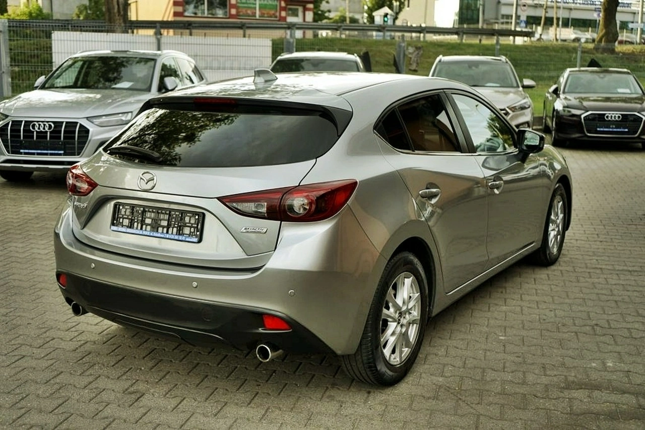 Mazda 3 - Zdjęcie 5