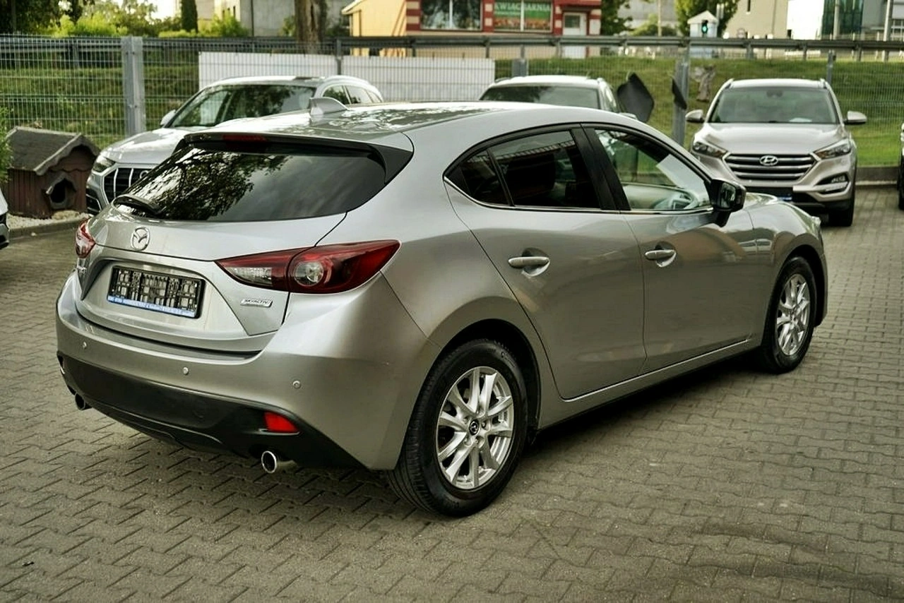 Mazda 3 - Zdjęcie 6
