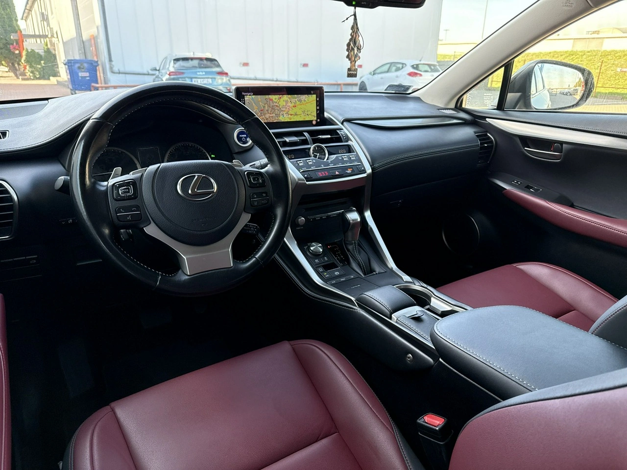Lexus NX - Zdjęcie 12