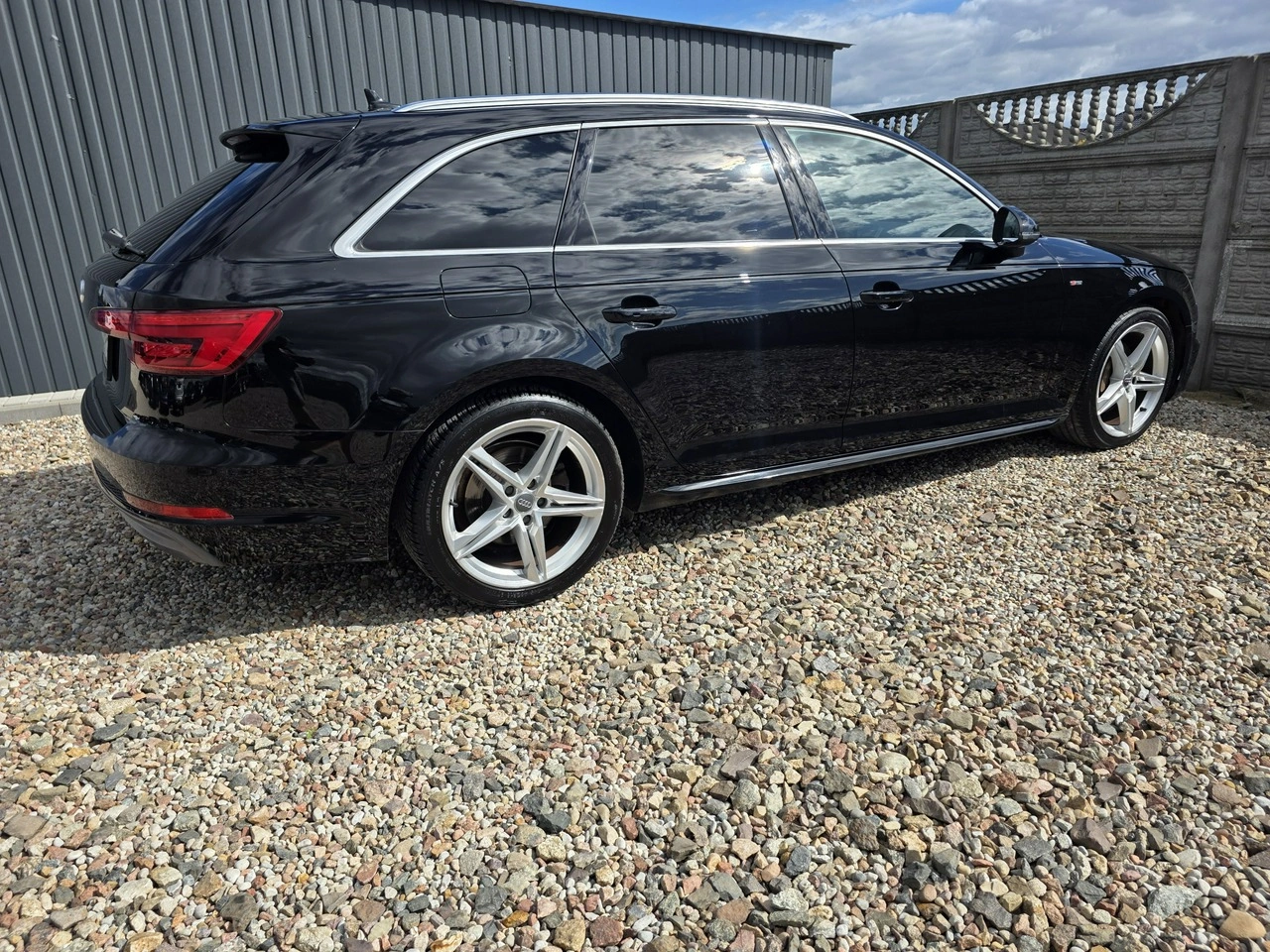 Audi A4 - Zdjęcie 18