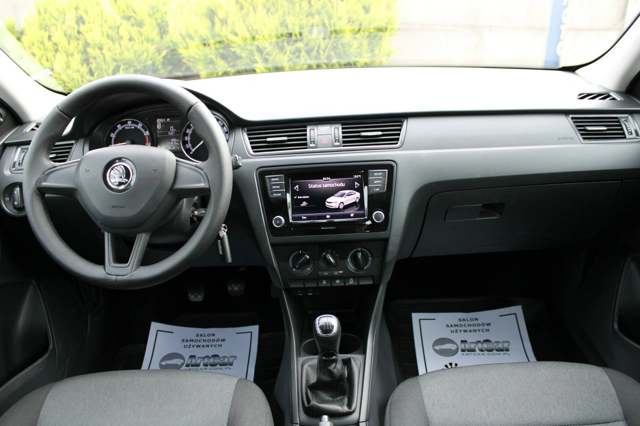 Skoda RAPID - Zdjęcie 23