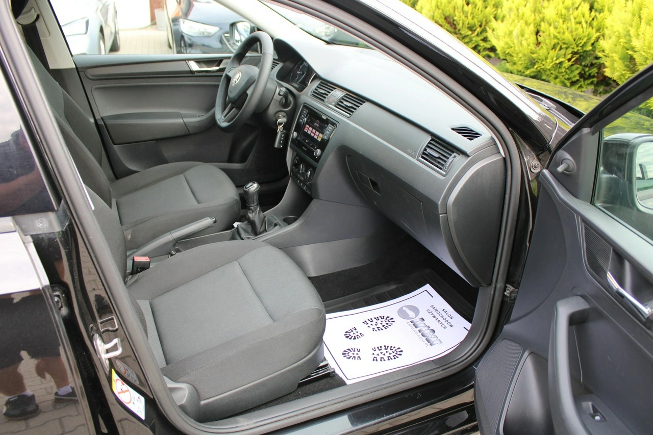 Skoda RAPID - Zdjęcie 26
