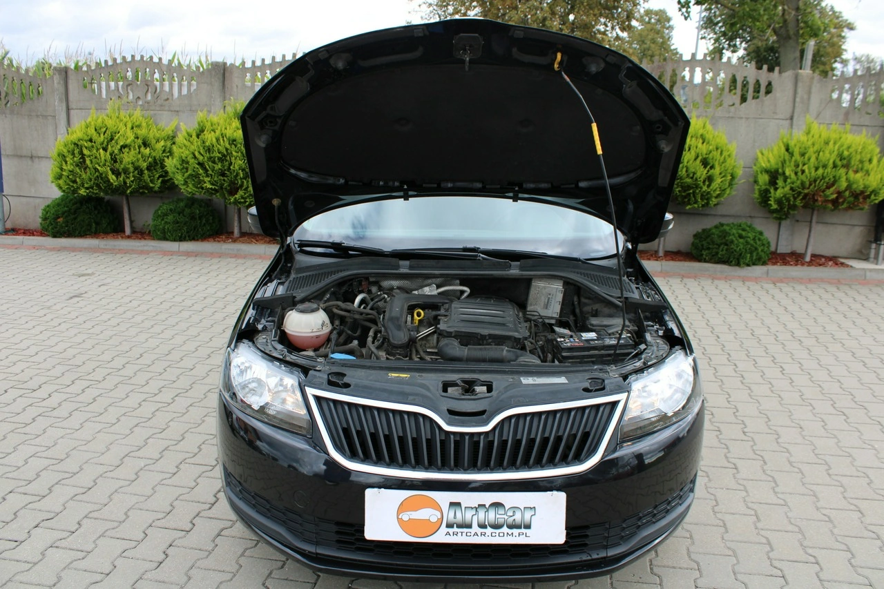 Skoda RAPID - Zdjęcie 34