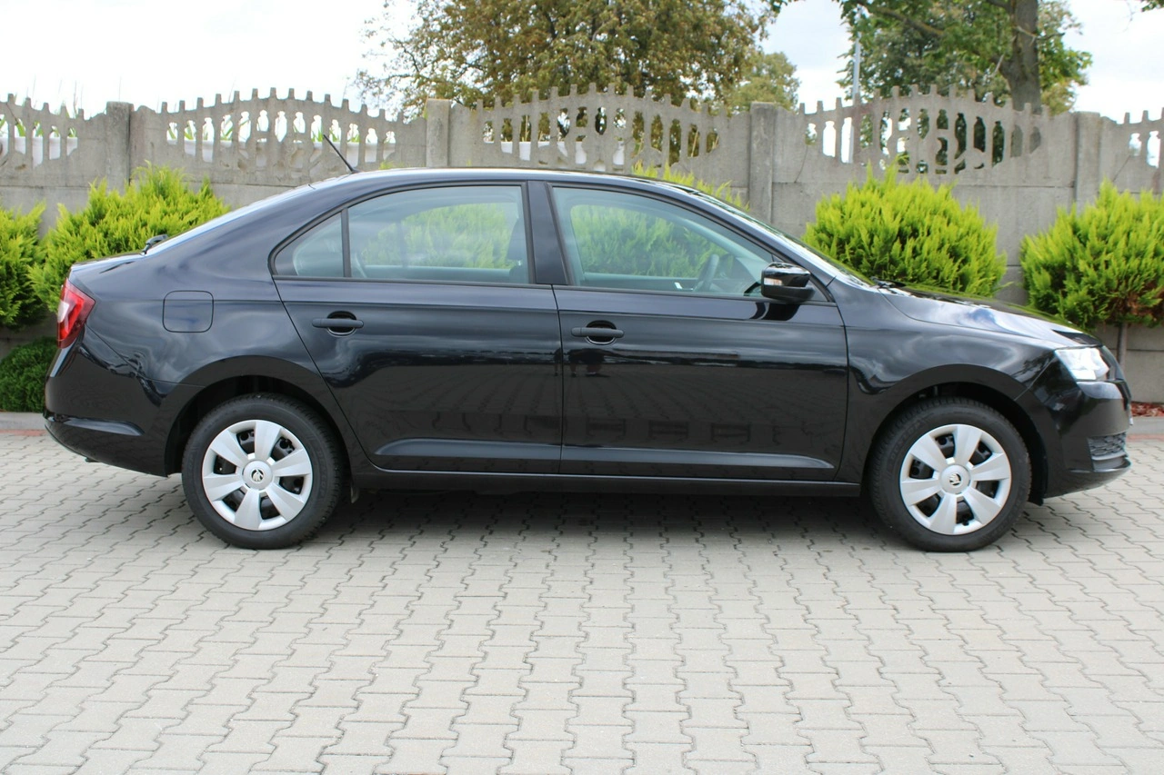 Skoda RAPID - Zdjęcie 48