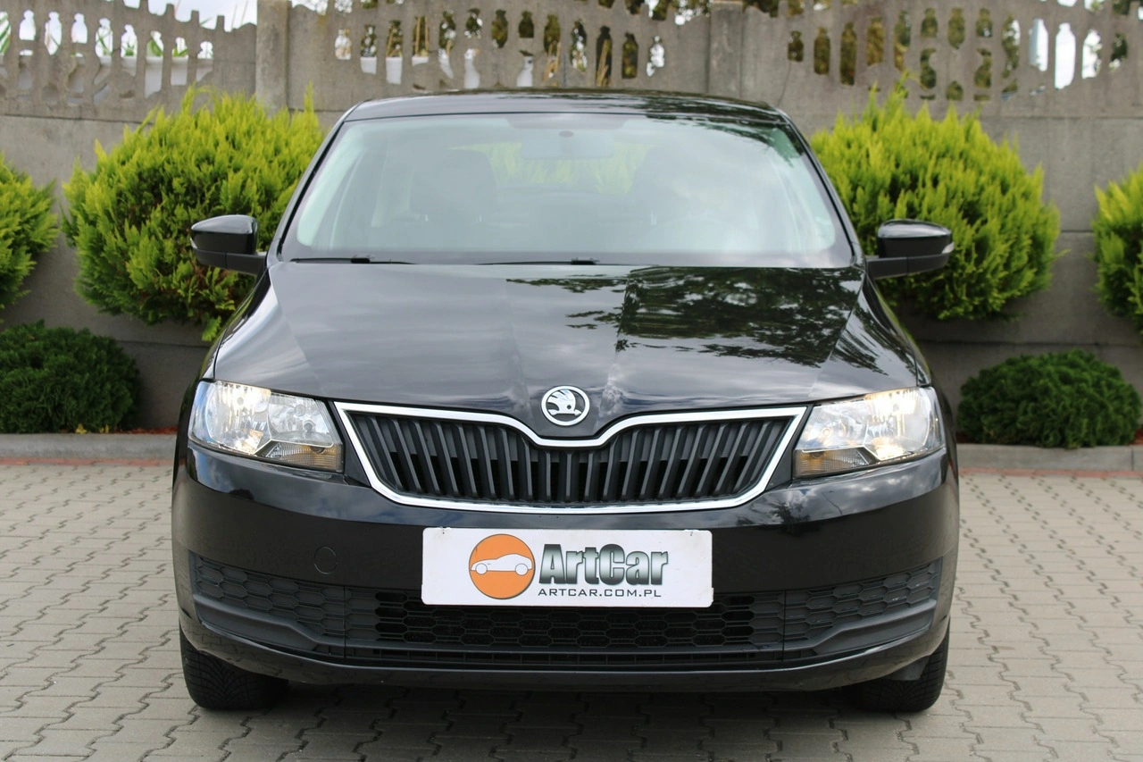 Skoda RAPID - Zdjęcie 9