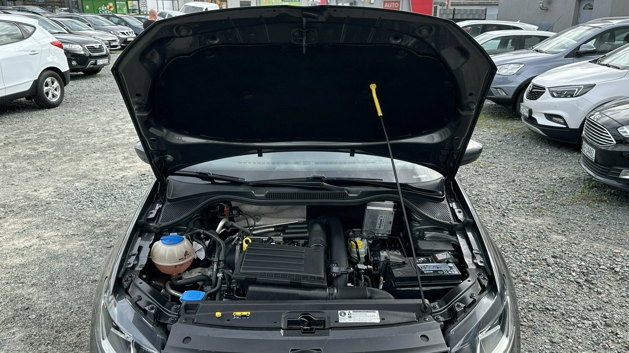 Volkswagen Polo - Zdjęcie 12
