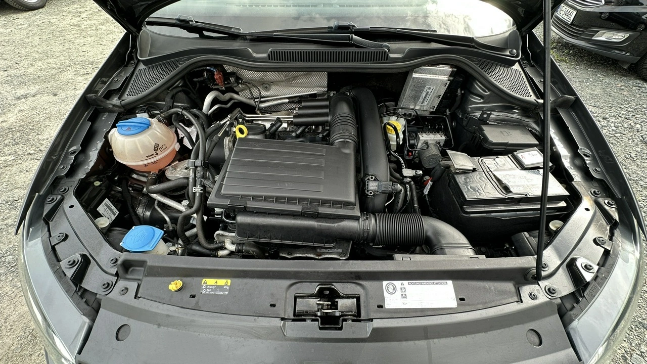 Volkswagen Polo - Zdjęcie 13