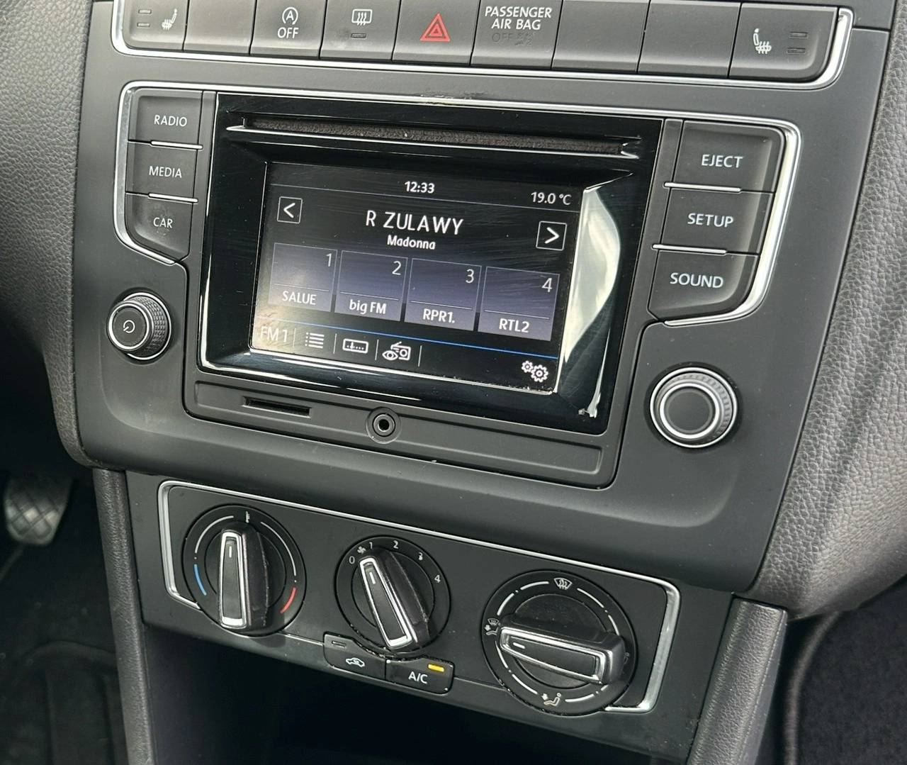 Volkswagen Polo - Zdjęcie 16