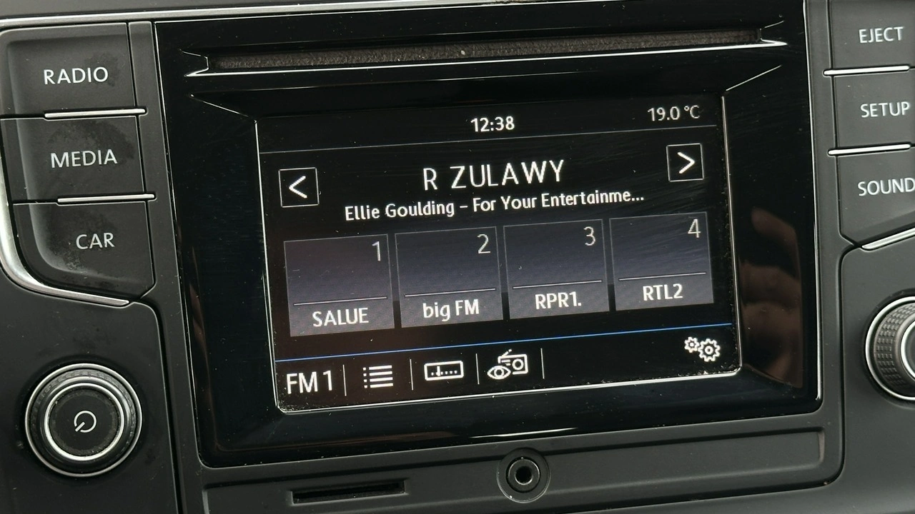 Volkswagen Polo - Zdjęcie 24