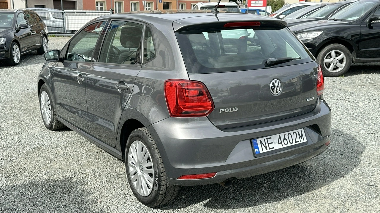 Volkswagen Polo - Zdjęcie 7