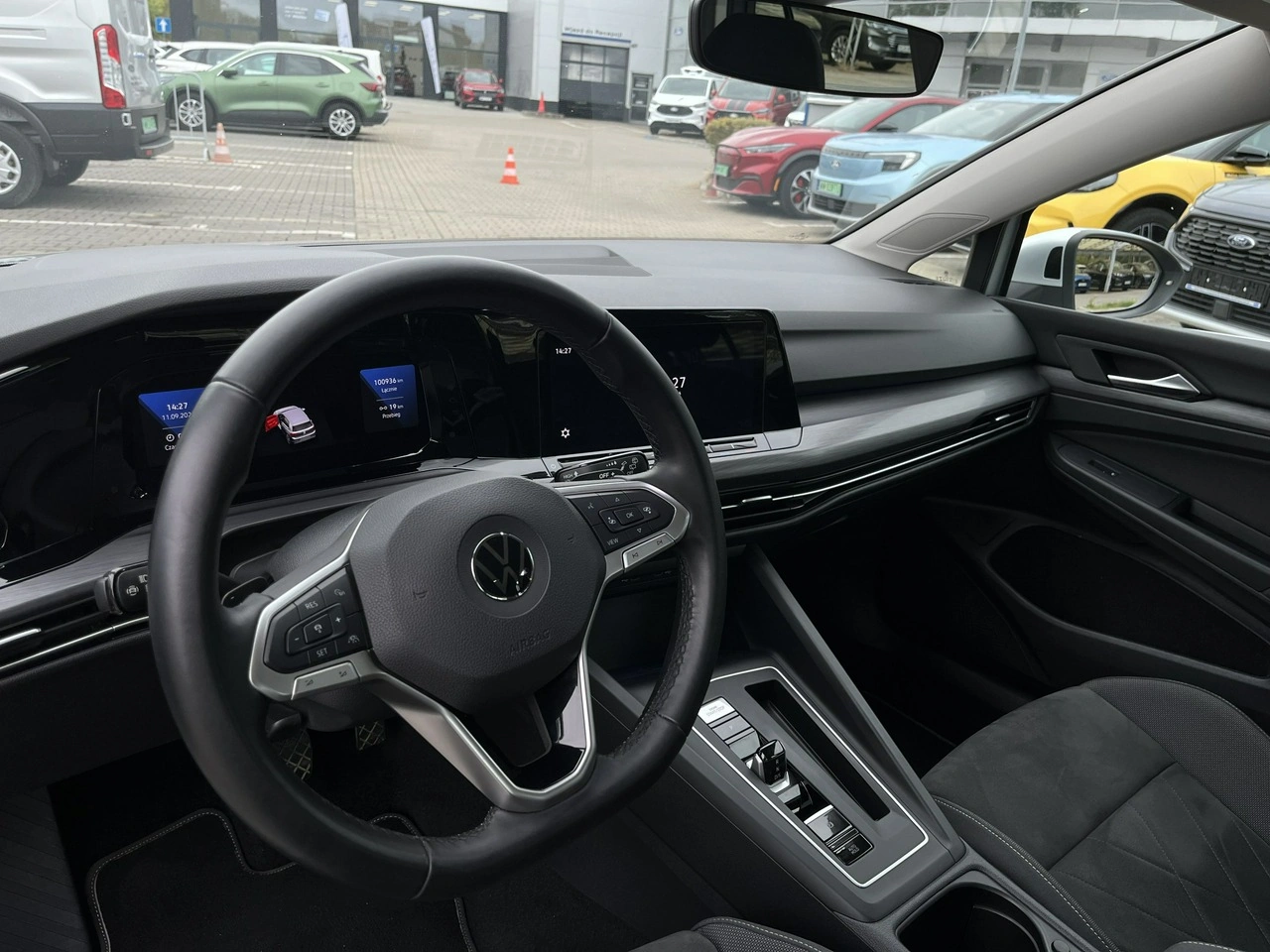 Volkswagen Golf - Zdjęcie 13