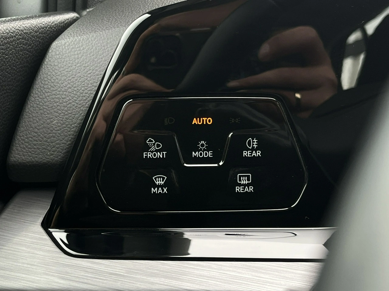 Volkswagen Golf - Zdjęcie 19