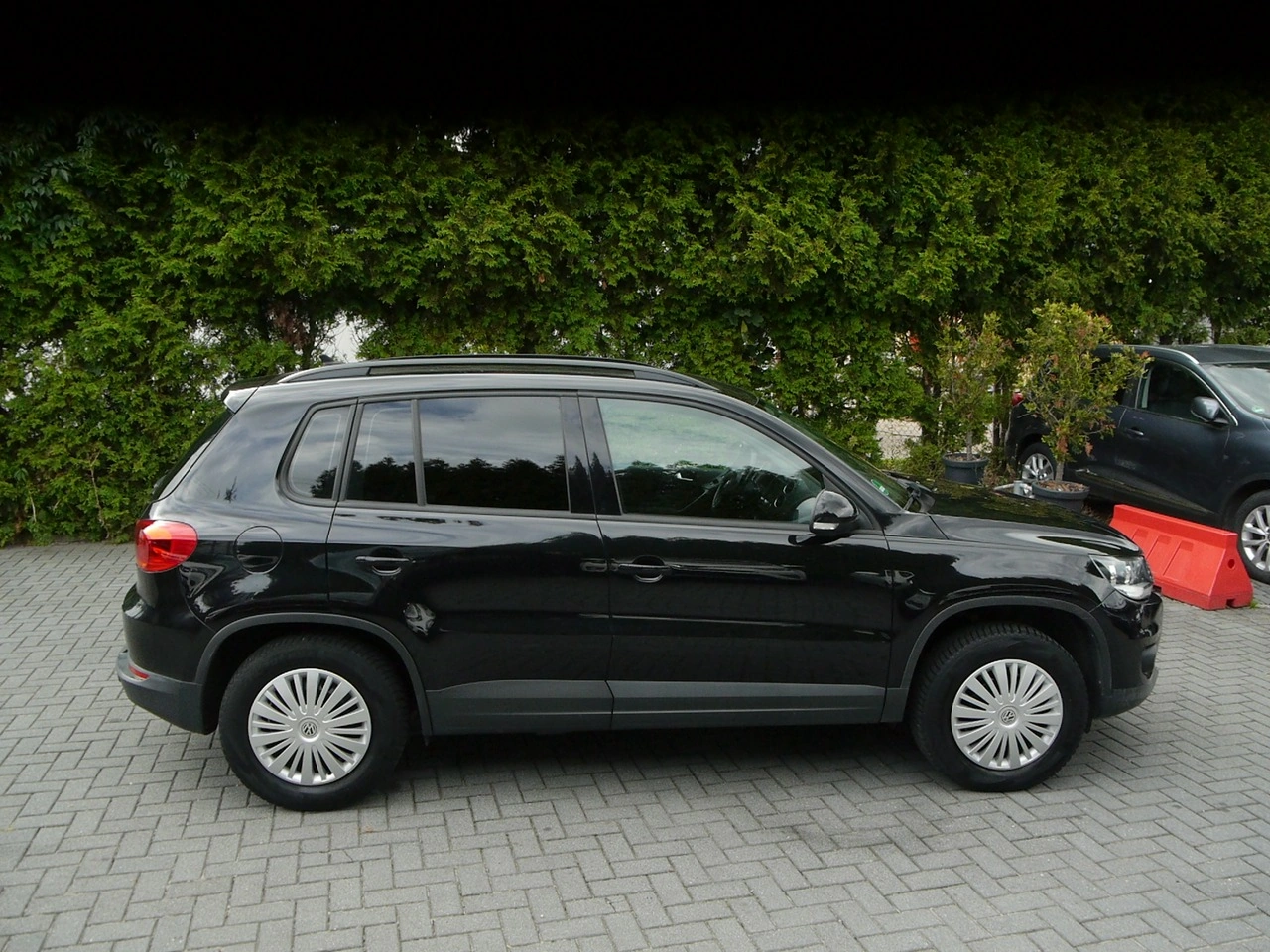 Volkswagen Tiguan - Zdjęcie 10