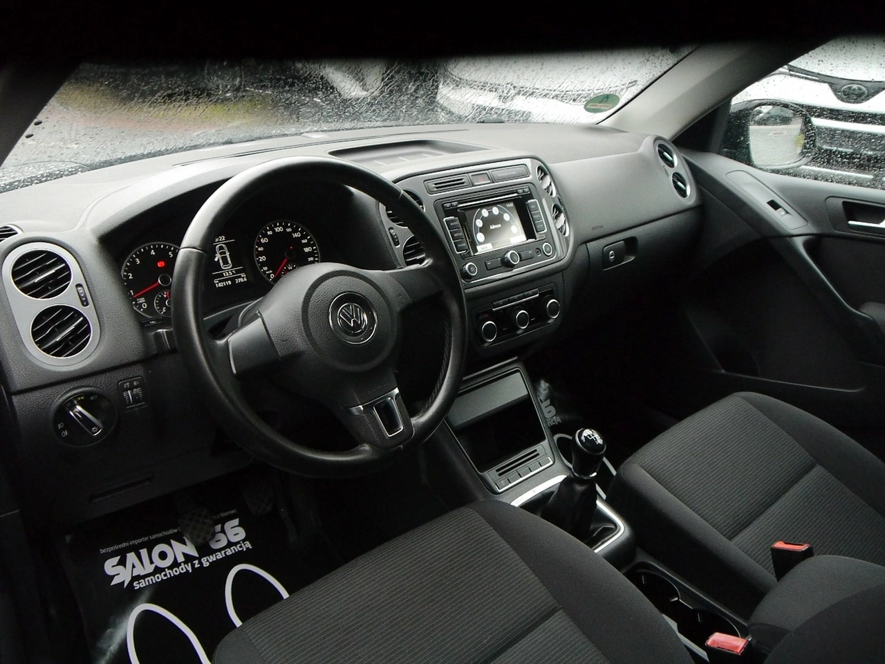 Volkswagen Tiguan - Zdjęcie 25