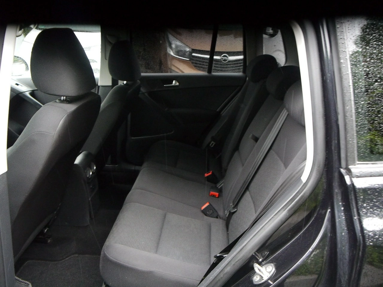 Volkswagen Tiguan - Zdjęcie 28