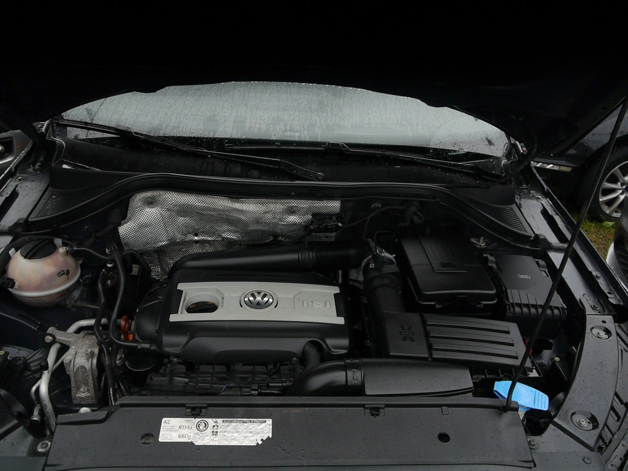 Volkswagen Tiguan - Zdjęcie 30