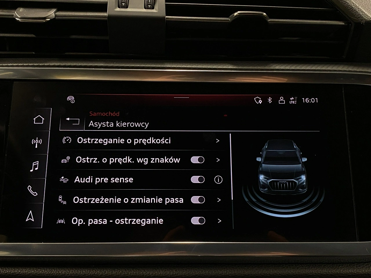 Audi Q3 - Zdjęcie 27