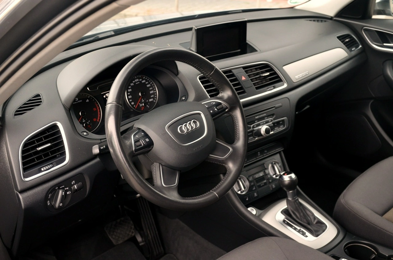Audi Q3 - Zdjęcie 13