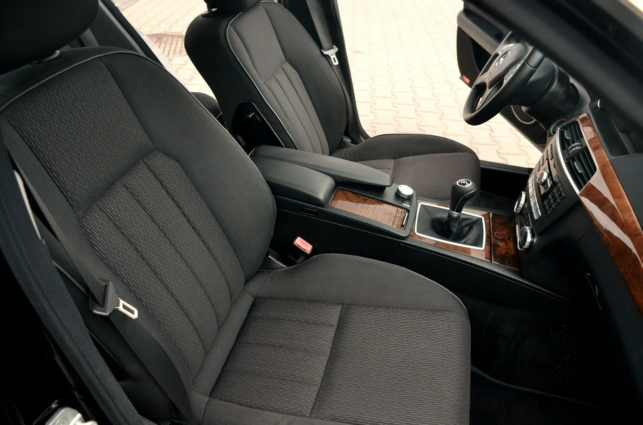 Mercedes C 180 - Zdjęcie 10