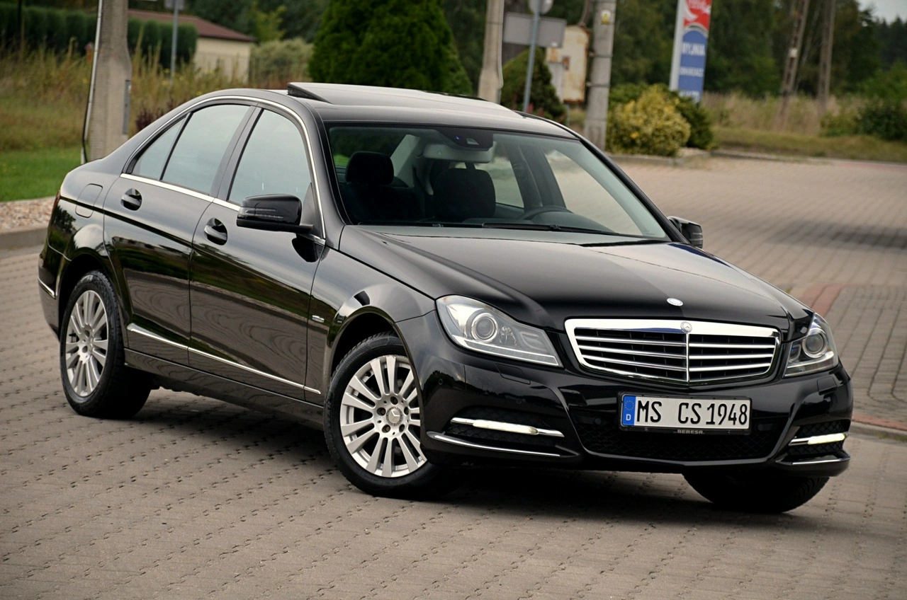 Mercedes C 180 - Zdjęcie 1