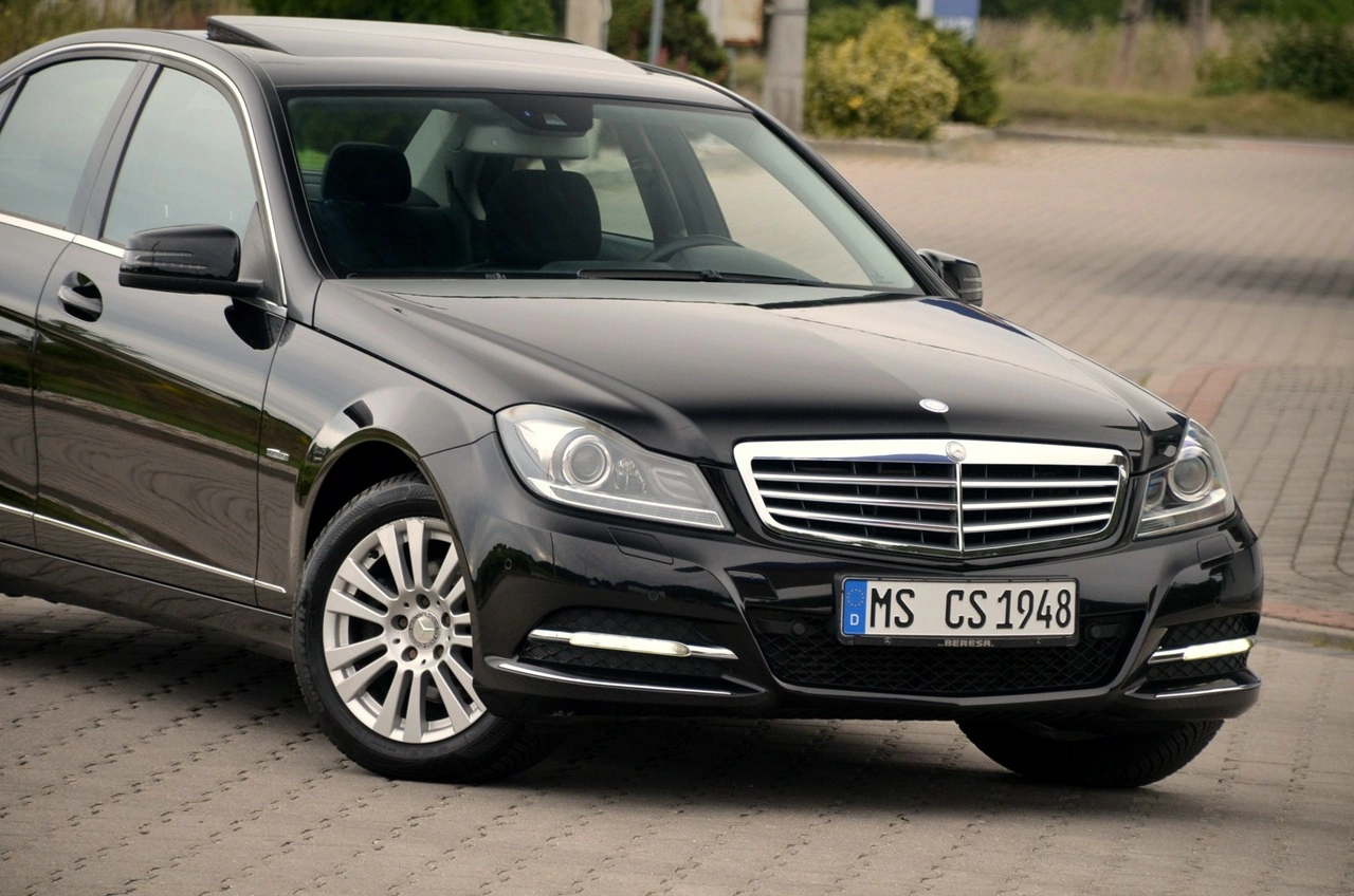 Mercedes C 180 - Zdjęcie 2