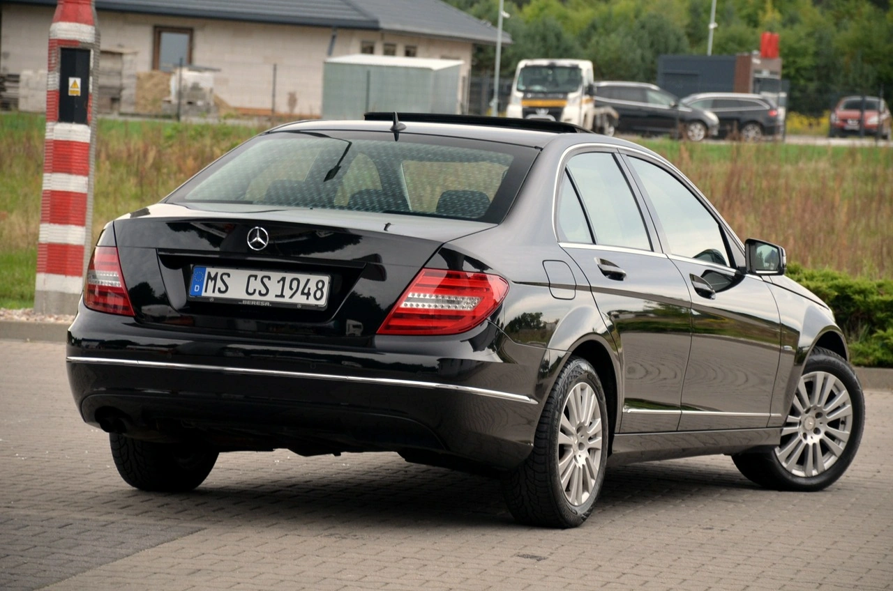Mercedes C 180 - Zdjęcie 8