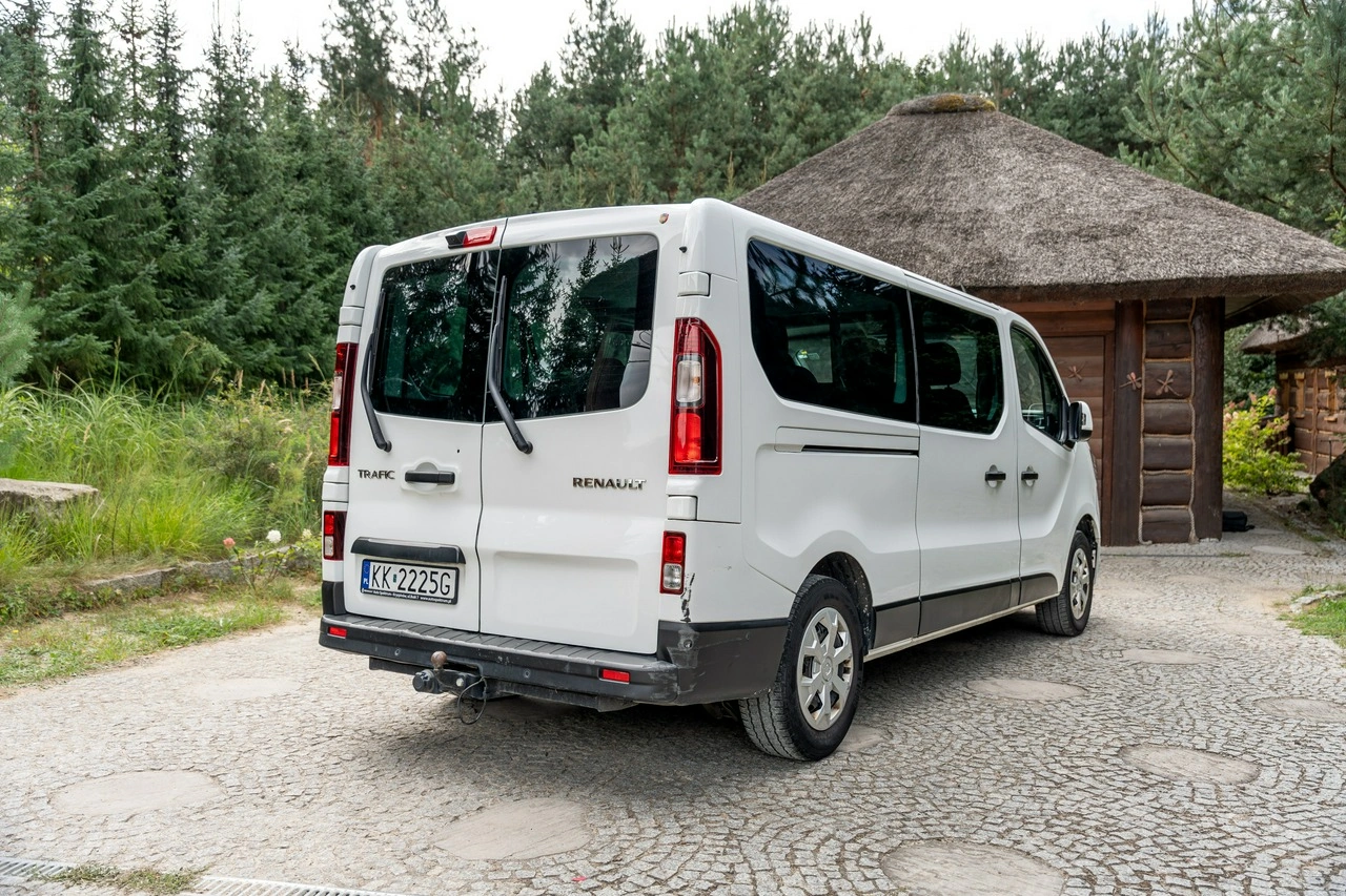 Renault Trafic - Zdjęcie 12