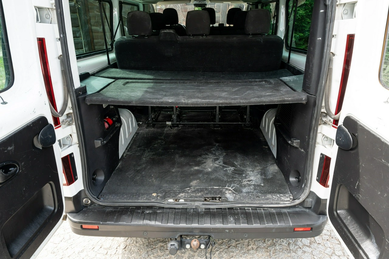Renault Trafic - Zdjęcie 29