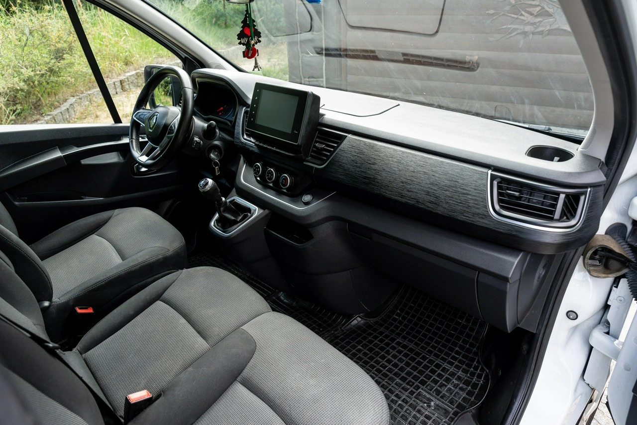 Renault Trafic - Zdjęcie 36