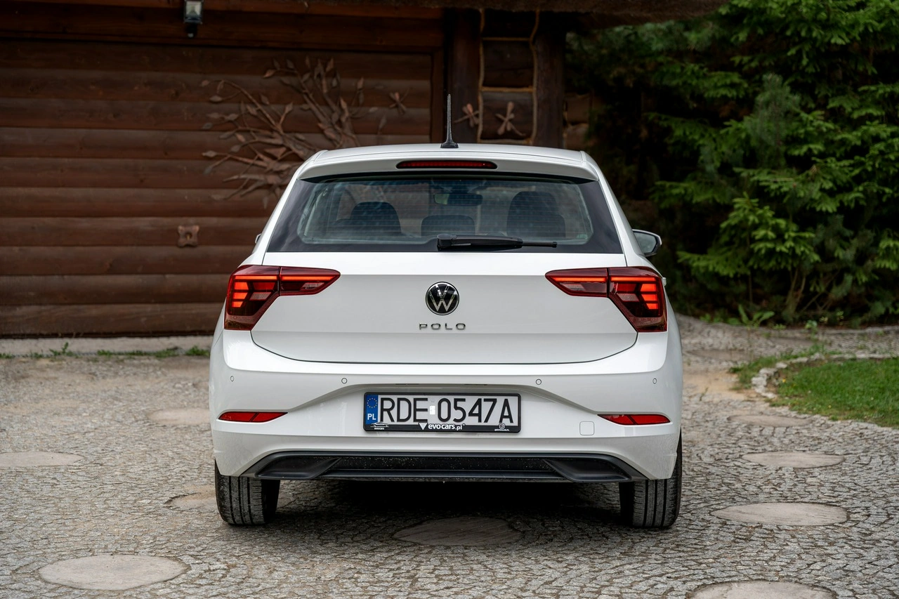 Volkswagen Polo - Zdjęcie 23