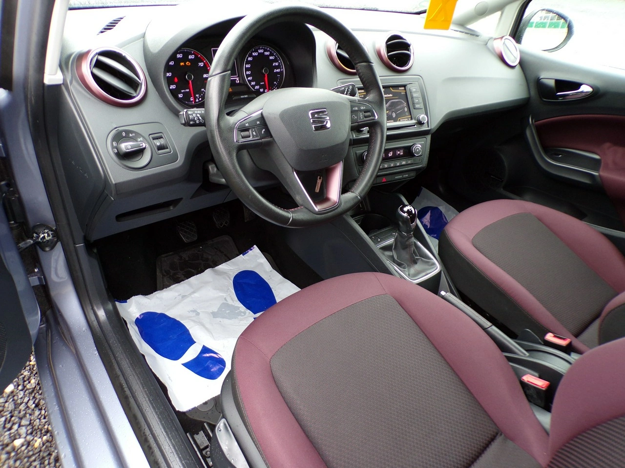 Seat Ibiza - Zdjęcie 25