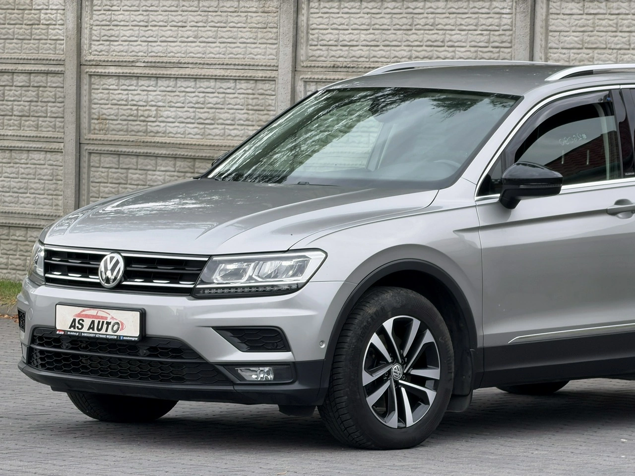 Volkswagen Tiguan - Zdjęcie 29
