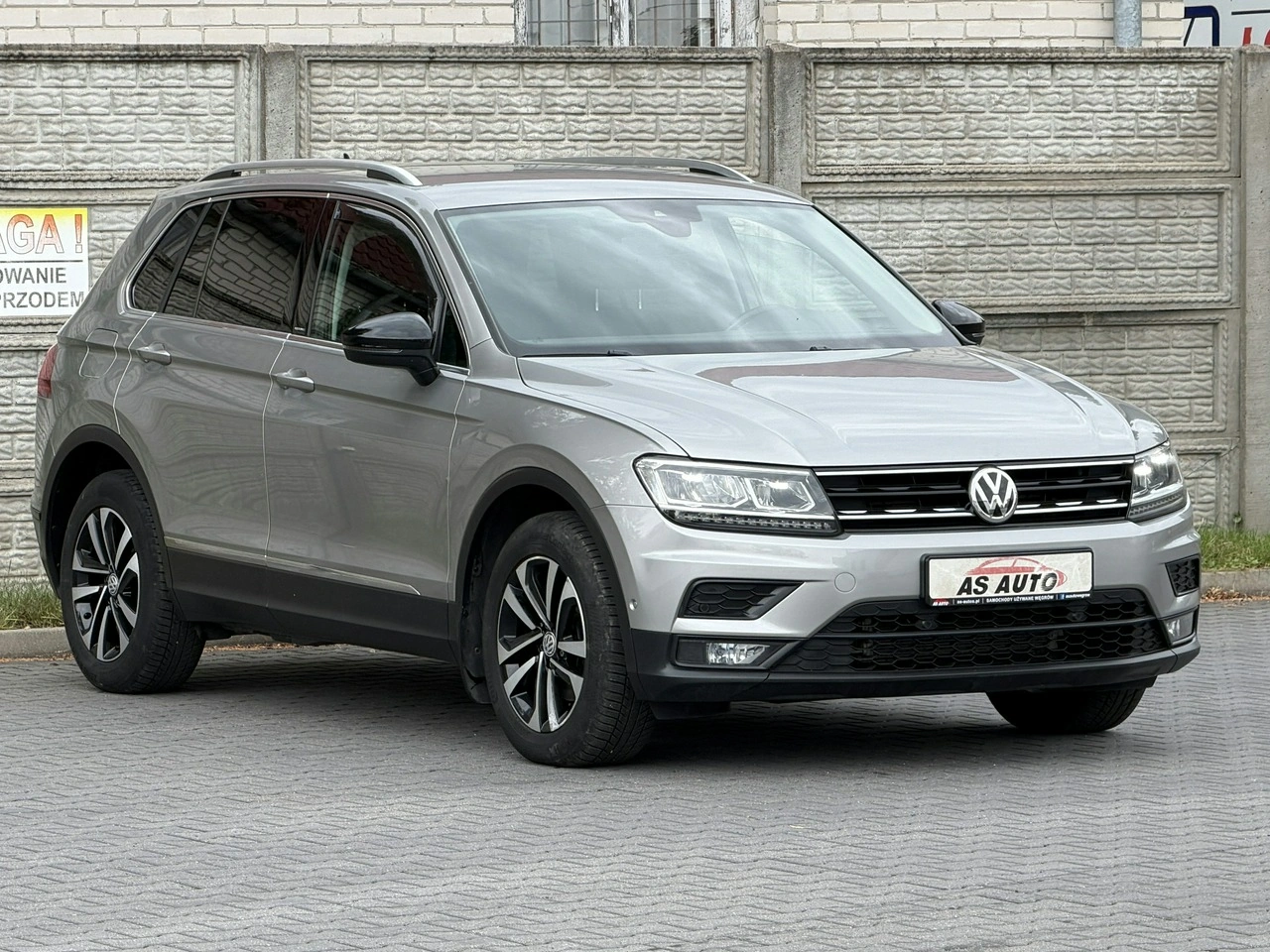 Volkswagen Tiguan - Zdjęcie 34