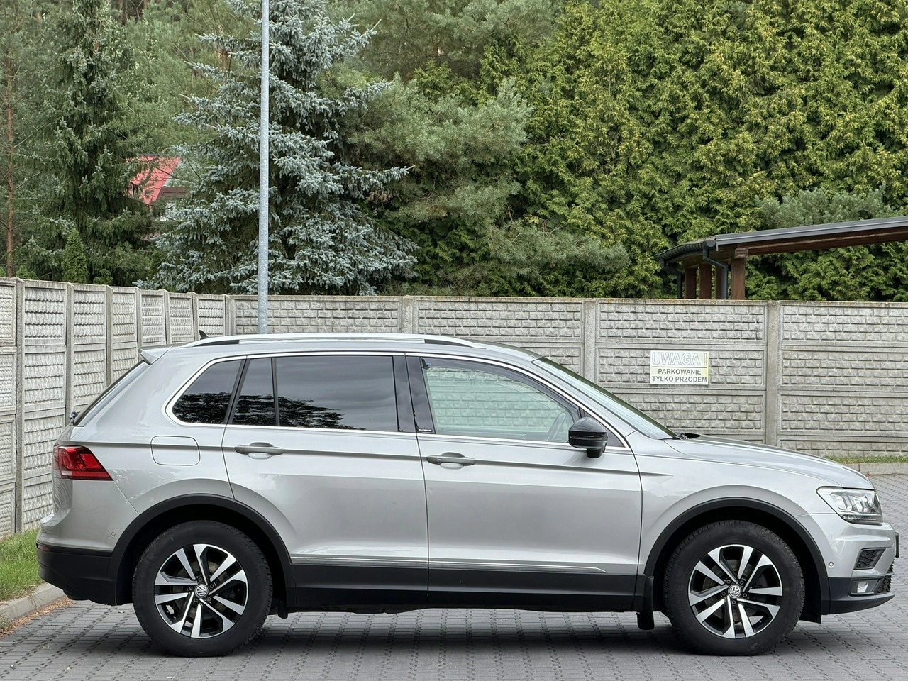 Volkswagen Tiguan - Zdjęcie 38